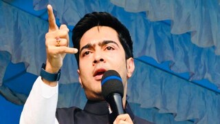 গ্রেফতার সায়নী, থানার বাইরে হামলা! ত্রিপুরা যেতে চেয়েও পৌঁছনো অনিশ্চিত অভিষেকের