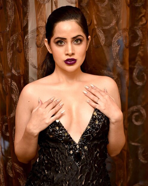 উর্ফি তাঁর বোল্ড (Bold Photos of Urfi Javed) অবতারের জন্য সব সময়েই খবরের শিরোনামে থাকেন ৷ কখনও কখনও বা বিদ্রুপেরও শিকার হয়ে থাকেন উর্ফি জাভেদ ৷ ছবি সৌজন্যে ইনস্টাগ্রাম ৷