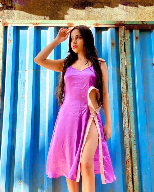 যদিও বিগ বস ওটিটিতে (Bigg Boss OTT) তেমন কোনও কামাল দেখাতে পারেননি উর্ফি জাভেদ (Urfi Javed) ৷ তবে এই শো-ই উর্ফিকে পরিচিতি দিয়েছে ৷ ছবি সৌজন্যে ইনস্টাগ্রাম ৷