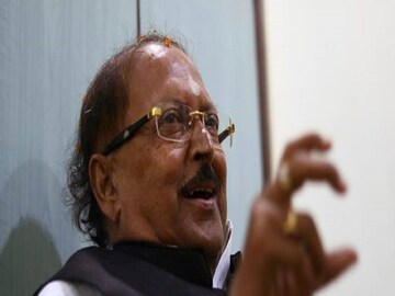 হাসপাতালে একে-একে সকলেই, প্রিয় 'সুব্রত দা'-কে হারিয়ে শোকে পাথর তৃণমূল শিবির