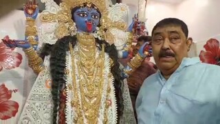 ৫৭০ ভরি সোনা দিয়ে নিজের কালী মা'কে সাজিয়ে দিলেন অনুব্রত মণ্ডল
