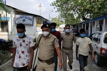 ইয়াবা ট্যাবলেট সমেত গ্রেফতার চার, চাঞ্চল্য ইয়াবা ট্যাবলেট সমেত গ্রেফতার চার, চাঞ্চল্য