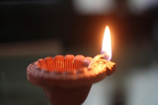 পঞ্জিকা ৩ নভেম্বর: দেখে নিন নক্ষত্রযোগ, শুভ মুহূর্ত, রাহুকাল এবং দিনের অন্য লগ্ন!