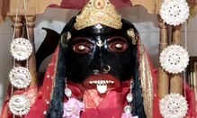 ডাকাত কালী নামে খ্যাত খড়্গপুরের দক্ষিণা কালী, জানুন ইতিহাস... ডাকাত কালী নামে খ্যাত খড়্গপুরের দক্ষিণা কালী, জানুন ইতিহাস...