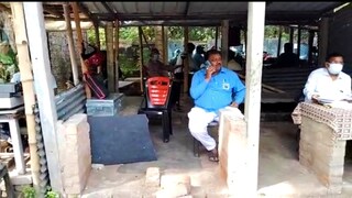 আদালত চত্বরে অসামাজিক কার্যকলাপ