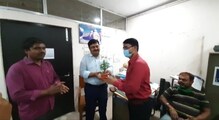 সংবর্ধনা দেওয়া হল বিদায়ী বর্ধমানের তথ্য ও সংস্কৃতি আধিকারিককে সংবর্ধনা দেওয়া হল বিদায়ী বর্ধমানের তথ্য ও সংস্কৃতি আধিকারিককে