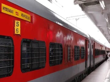 ১২টি ট্রেনে কোচের সংখ্যা বাড়াচ্ছে ভারতীয় রেল, দেখে নিন এক নজরে!