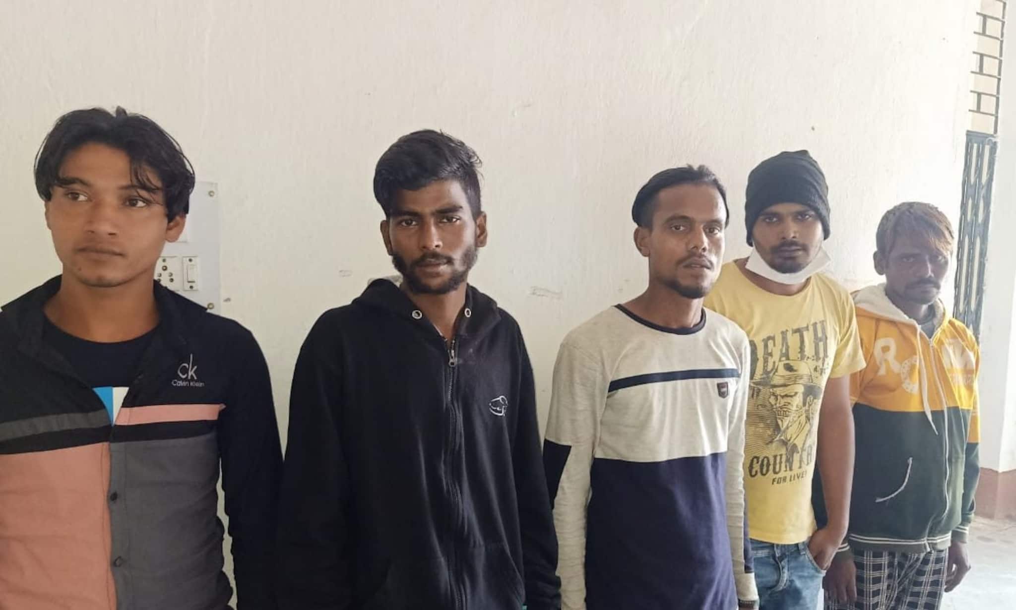 Arms Arrest| West Medinipur|| খড়্গপুরের মথুরাকাঠি এলাকা থেকে অস্ত্র-সহ ৫ দুষ্কৃতীকে গ্রেফতার