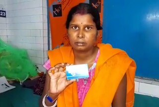হাসপাতালে বসেই পেলেন স্বাস্থ্য সাথী কার্ড, অসময়ে সুরাহা হয়ে দাঁড়ালো প্রকল্প
