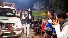 শান্তিপুরের রাস উৎসবের ঠাকুর দর্শনে মন্ত্রী উজ্জ্বল বিশ্বাস শান্তিপুরের রাস উৎসবের ঠাকুর দর্শনে মন্ত্রী উজ্জ্বল বিশ্বাস