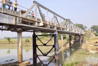 রনগ্রাম ব্রিজ এখন চালু অপেক্ষায় 