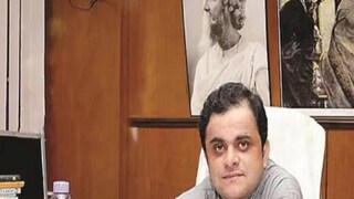 শিক্ষামন্ত্রী ব্রাত্য বসু৷ 