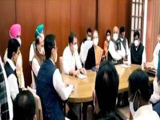 বিরোধী দলগুলিকে নিয়ে কংগ্রেসের বৈঠকে সনিয়া ও রাহুল গান্ধি৷ 