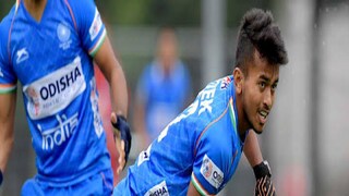 ভারতের অধিনায়ক বিবেক সাগর প্রসাদ সিনিয়র দলেও খেলেছেন