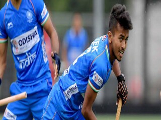 ভারতের অধিনায়ক বিবেক সাগর প্রসাদ সিনিয়র দলেও খেলেছেন