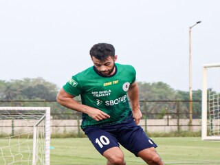অনুশীলনে নিজেকে প্রস্তুত করছেন হুগো