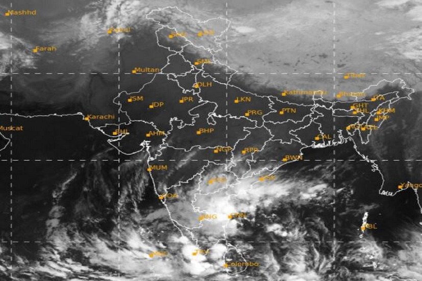 ওয়েদার আপডেটে (Weather Update)  বঙ্গোপসাগরে তৈরি হওয়া এই নিম্নচাপের জেরে অন্ধ্রপ্রদেশ, ওড়িশা ও পশ্চিমবঙ্গে  ফের বৃষ্টি (Rain) হবে৷ পাশাপাশি ঘণ্টায় ৪০-৬০ কিলোমিটার গতিতে বইবে ঝোড়ো হাওয়া৷ Photo -Representative 