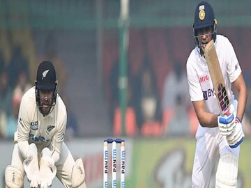 ক্যারিয়ারের চতুর্থ অর্ধশতরান করলেন শুভমন গিল