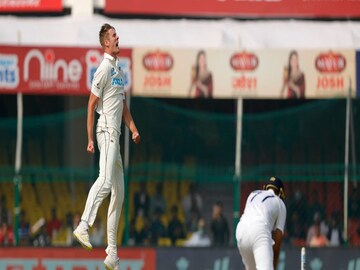 রাহানেকে বোল্ড করে সেলিব্রেশন 
জেমিসনের