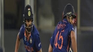 রোহিত এবং রাহুলের আগুনে পার্টনারশিপে সহজেই রান তুলে ফেলল ভারত রোহিত এবং রাহুলের আগুনে পার্টনারশিপে সহজেই রান তুলে ফেলল ভারত