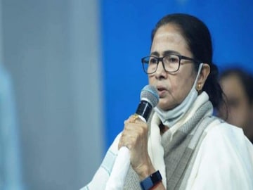 মুখ্যমন্ত্রী মমতা বন্দ্যোপাধ্যায়৷