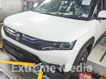 2022 Maruti Suzuki Vitara Brezza has been leaked online. (Photo Courtesy: YouTube/eXtreme Media)