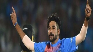 Watch viral video of Mohammed Siraj bleeding finger- Photo-PTI 