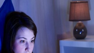 মস্তিষ্কের বৈদ্যুতিক কার্যকলাপ শনাক্ত করে জানা গিয়েছে ঘুমানোর সময় এবং ঘুমের গুণমান হ্রাস পায় এর ফলে। অনেক সময় ঘুমের গভীরতা কমে। অনেক রাত পর্যন্ত থ্রিলার দেখা আপনার মানসিক স্বাস্থ্য়ে প্রভাব ফেলে।