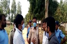 বেহাল রাস্তার প্রতিবাদে বিক্ষোভের মুখে বিডিও, সমাধানের আশ্বাসে মিলল রেহাই বেহাল রাস্তার প্রতিবাদে বিক্ষোভের মুখে বিডিও, সমাধানের আশ্বাসে মিলল রেহাই