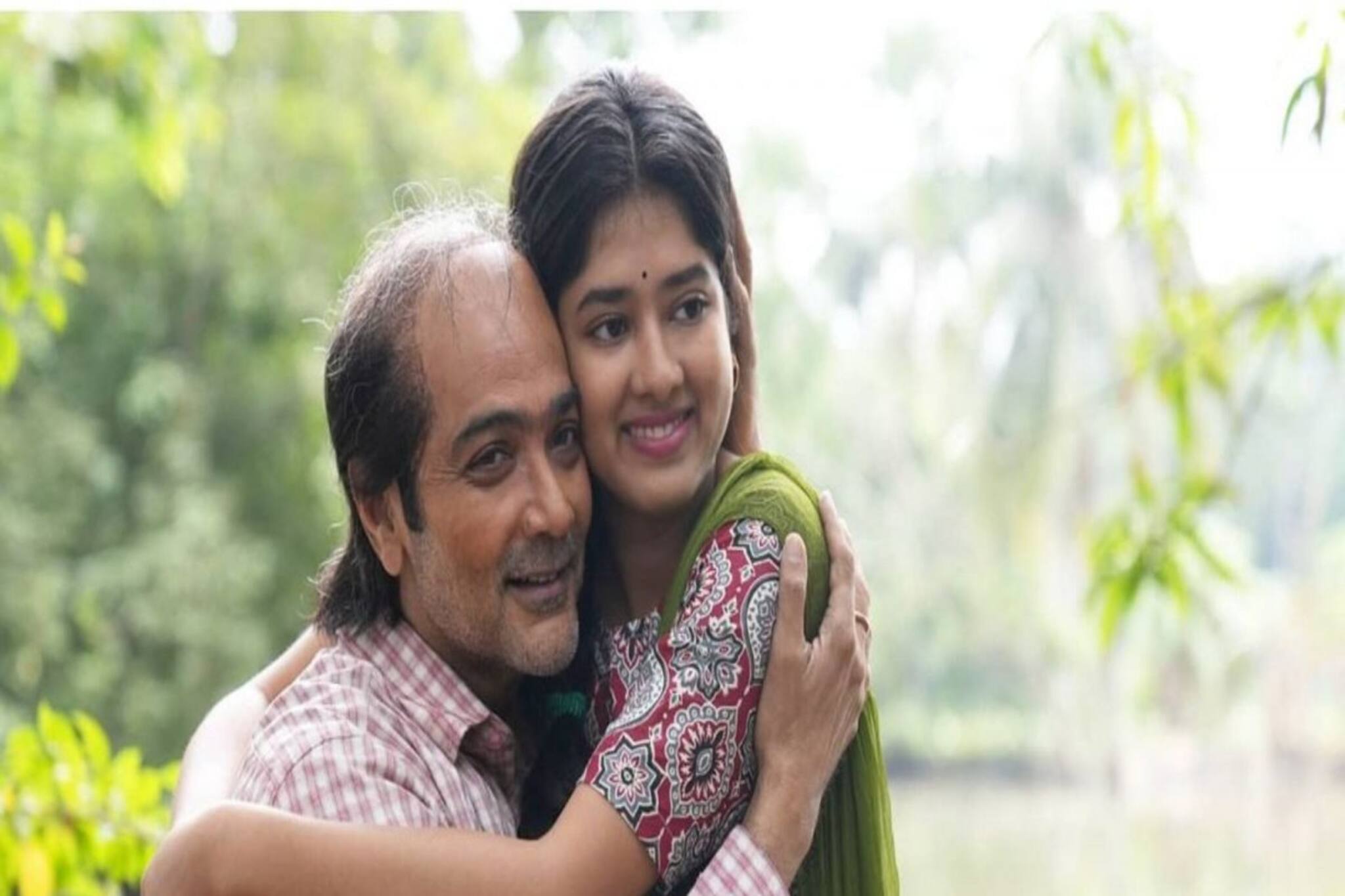 তিনি বৃদ্ধ হলেন? মাথায় টাক কাঁচাপাকা দাঁড়িতে অন্য রূপে প্রসেনজিৎ!