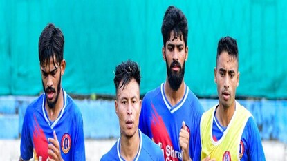 ইস্টবেঙ্গলের স্বদেশী ব্রিগেড এবার বেশ শক্তিশালী ইস্টবেঙ্গলের স্বদেশী ব্রিগেড এবার বেশ শক্তিশালী