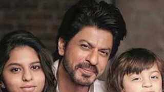 মন্নত-এর সামনে ভক্তদের ভিড়! কিন্তু জন্মদিনে আজ কি দেখা দেবেন শাহরুখ 