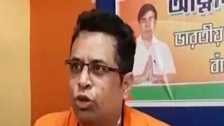 নতুন বিতর্কে সৌমিত্র খাঁ৷ 