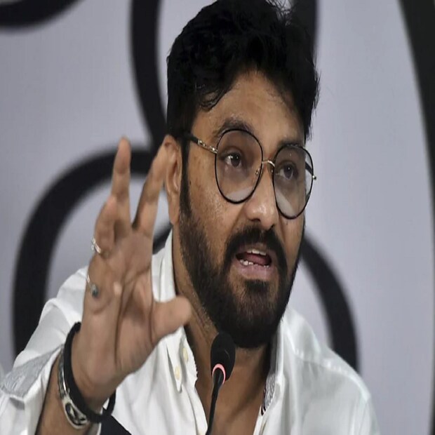 শুধু শ্রাবন্তী অবশ্য নন, এর আগে একাধিক তারকা বিজেপি ছেড়েছেন। বিধানসভা ভোটের আগে বিজেপিতে আসা তারকাদের এই দল ছাড়ায় স্বাভাবিকভাবেই অস্বস্তিতে বিজেপি শিবির। এর আগে বড় চমক দিয়েছিলেন গায়ক তথা প্রাক্তন সাংসদ বাবুল সুপ্রিয়। ২০১৪ সাল থেকে সাংসদ বাবুলের দলবদল রীতিমতো প্রশ্নের মুখে ফেলেছিল বিজেপি-কে।