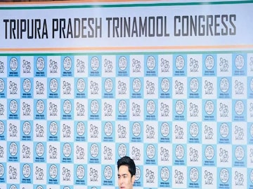 অভিষেক বন্দ্যোপাধ্যায়ের নেতৃত্বে ত্রিপুরায় লড়ছে তৃণমূল৷ 