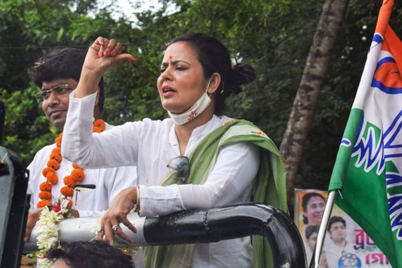 শান্তিপুরের উপনির্বাচনের প্রচারে প্রথম থেকেই উল্লেখযোগ্য ভূমিকা নিয়েছেন সংসদ মহুয়া মৈত্র। তাঁকে সঙ্গে নিয়েই মনোনয়ন জমা দিয়েছিলেন ব্রজকিশোর। প্রচারেও বার বার দেখা গিয়েছে মহুয়ার ম্যাজিক উপস্থিতি। 