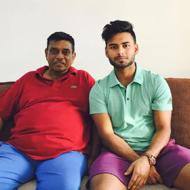 পন্থ এদিন লিখলেন, "আমার মেন্টর, কোচ, মোটিভেটর, আবার উনিই আমার সব থেকে বড় সমালোচক। আমার অন্যতম ফ্যানকে হারালাম। নিজের সন্তানের মতো আমাকে আগলে রাখতেন। আমি বিধ্বস্ত। আমি মাঠে নামলে আপনিও আমার সঙ্গে থাকবেন। আপনার আত্মার শান্তি কামনা করি তারক স্যার।"