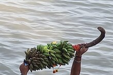 কৃত্রিম ঘাটে ছট পুজোর রীতি পালন, মাস্ক পরা ভক্ত খুঁজতে হল দূরবীন দিয়ে!