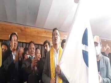 পাহাড়ে নয়া দল 'হামরো পার্টি'র আত্মপ্রকাশ। 