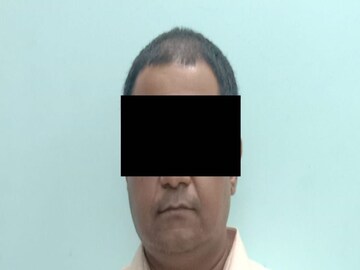 আলাপন বন্দ্যোপাধ্যায়কে হুমকি চিঠি কাণ্ডে ধৃত চিকিৎসক 