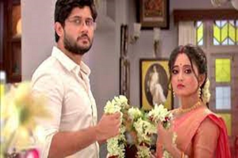 জনপ্রিয়তার নিরিখে মিঠাই শীর্ষে ৷ একেপর এক বড় চমক দিয়ে এগিয়ে চলেছে মিঠাই ধারাবাহিক ৷ সব থেকে বড় বিষয় এবার কি প্রেম শুরু হবে মিঠাই সিদ্ধার্থের মধ্যে? সংগৃহিত ছবি ৷