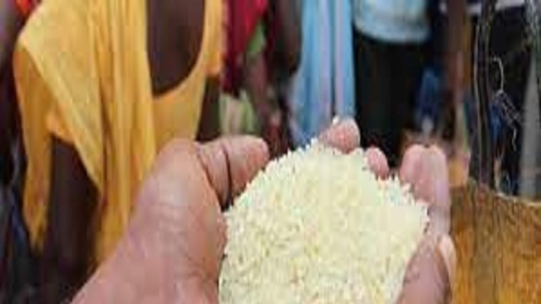 One Nation One Ration Card: বিরাট সিদ্ধান্ত! Corona Vaccination-এর শংসাপত্র দেখালেই পাবেন রেশন!