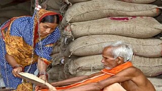 রাজ্যের ১০ হাজার ডিলারদের নিয়ে শুরু হচ্ছে দুয়ারে রেশন
রাজ্যের ১০ হাজার ডিলারদের নিয়ে শুরু হচ্ছে দুয়ারে রেশন