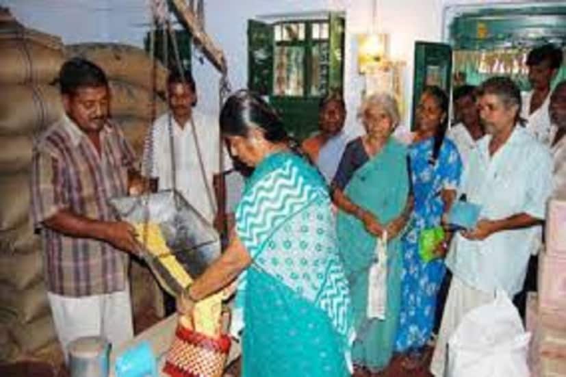 দেশের সমস্ত রাজ্যের সমস্ত রাজ্যবাসী যাতে করোনা টিকা (Covid-19 Vaccine) নেন সেই বিষয়ে বড় পদক্ষেপ করছে ৷ প্রতীকী ছবি ৷