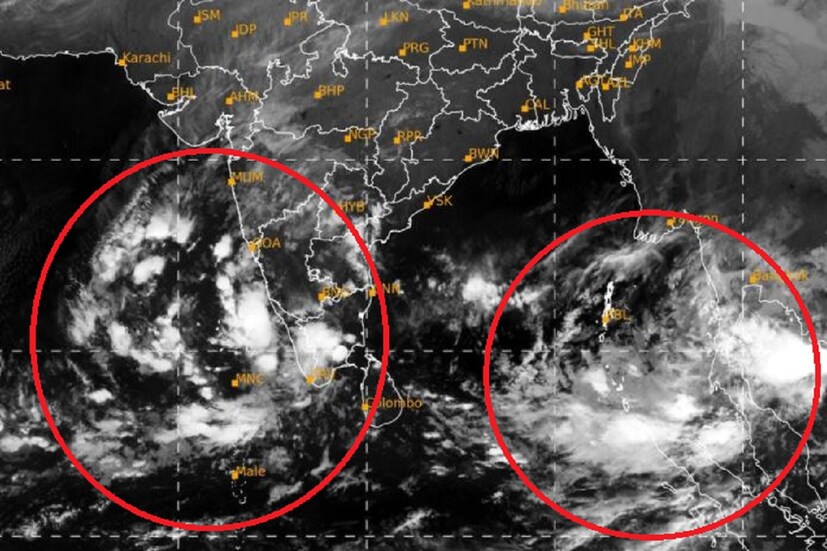 এদিকে আরব সাগর ও বঙ্গোপসাগরে ইতিমধ্যেই জোরালো নিম্নচাপ (Low pressure in Bay Of Bengal) ক্ষেত্র তৈরি রয়েছে৷ ইতিমধ্যেই তামিলনাড়ুতে প্রভূত বৃষ্টি (Rain) হচ্ছে৷ বঙ্গোপসাগরে তৈরি নিম্নচাপক্ষেত্রটি ঘূর্ণাবর্তে পরিণত হলে ফের একবার প্রবল বৃষ্টিতে (Rain) ভাসবে অন্ধ্রপ্রদেশ , ওড়িশা, পশ্চিমবঙ্গ (West Begal Weather Update ) ৷ সঙ্গে বইবে ৪০থেকে ৬০ কিলোমিটার গতিতে হাওয়া৷ এভাবে পশ্চিমবঙ্গে আবহাওয়ায় যে ঠাণ্ডার (Winter) অনুভূতি হচ্ছে হঠাৎ করেই ফের তা থমকে যাওয়ার সম্ভবনা৷  Photo Courtesy- IMD/ Sattelite Image 