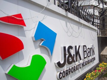 J-K Bank Recruitment 2021: 45 vacancies for PO & banking associate on offer