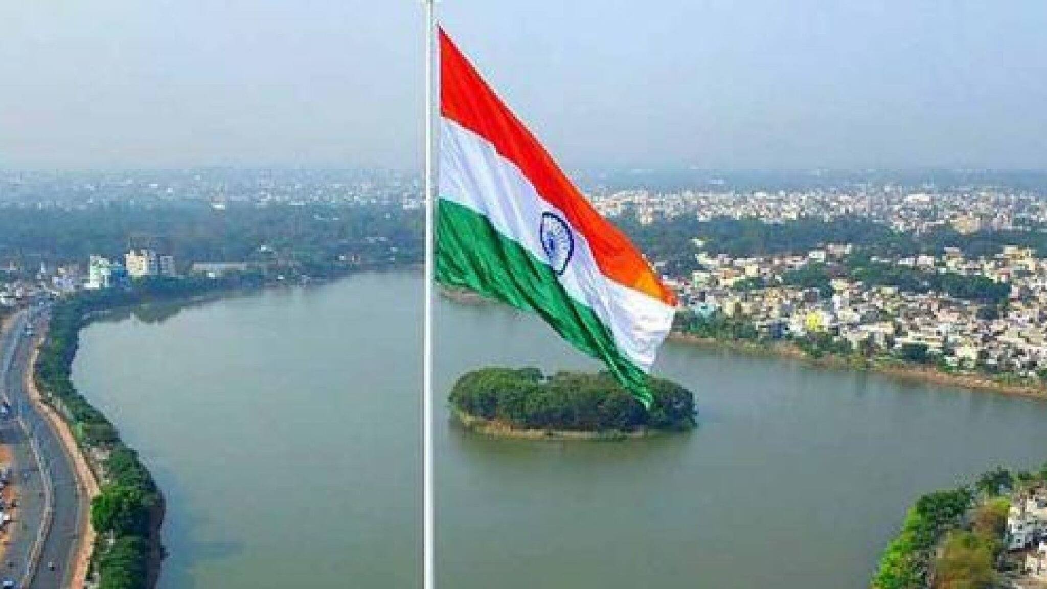 Mumbai-Karnataka: কর্নাটক থেকে মুছল মুম্বই, হায়দরাবাদের নাম; বদলে গেল কয়েকশো বছরের ইতিহাস