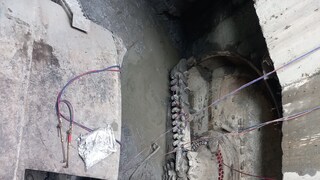 ইস্ট ওয়েস্ট মেট্রো ইস্ট ওয়েস্ট মেট্রো