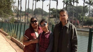 সংসার ভেঙে খানখান