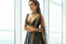 Sanya Malhotra Diwali Fashion: কালো লেহেঙ্গায় উন্মুক্ত বক্ষবিভাজিকা, দিওয়ালির সাজে ছক ভাঙলেন সান্যা মালহোত্রা! Sanya Malhotra Diwali Fashion: কালো লেহেঙ্গায় উন্মুক্ত বক্ষবিভাজিকা, দিওয়ালির সাজে ছক ভাঙলেন সান্যা মালহোত্রা!